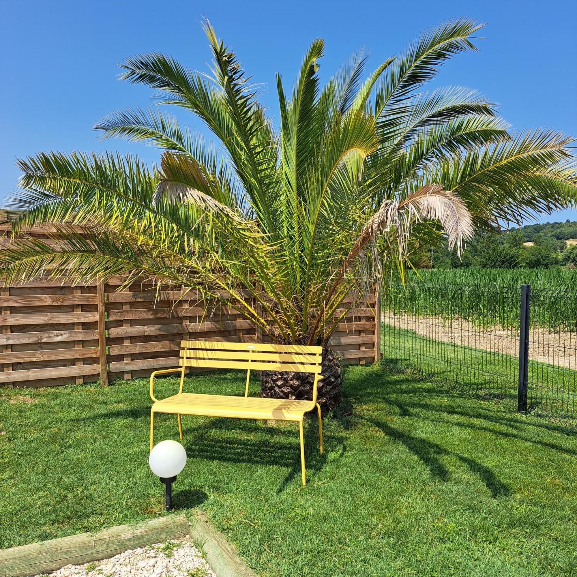 Le Domaine Vesque Villa Saint-Pierre-de-Clairac Екстериор снимка